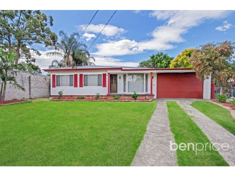 6 Meegan Place, Colyton NSW 2760