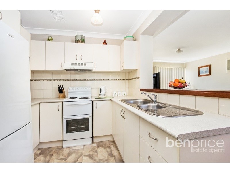 35 Roebuck Crescent, Willmot NSW 2770