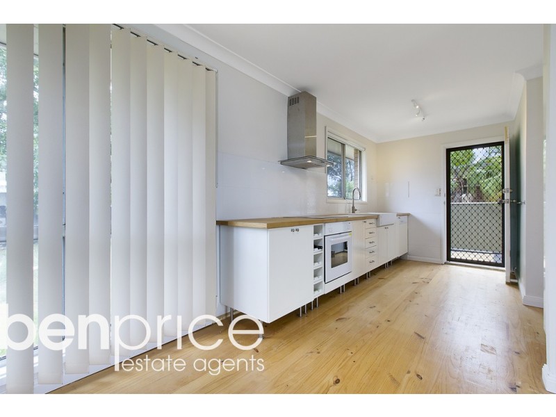 19 Grevillea Drive, St Clair NSW 2759