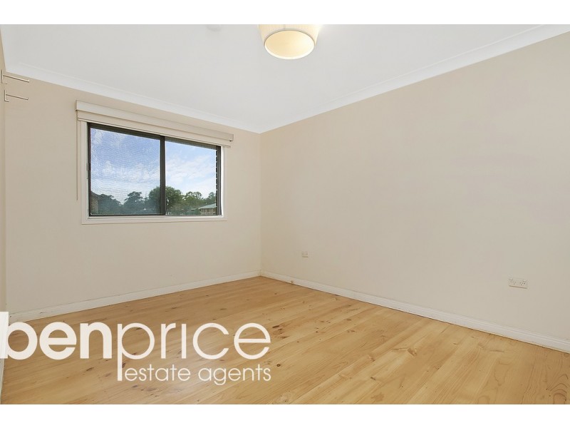 19 Grevillea Drive, St Clair NSW 2759