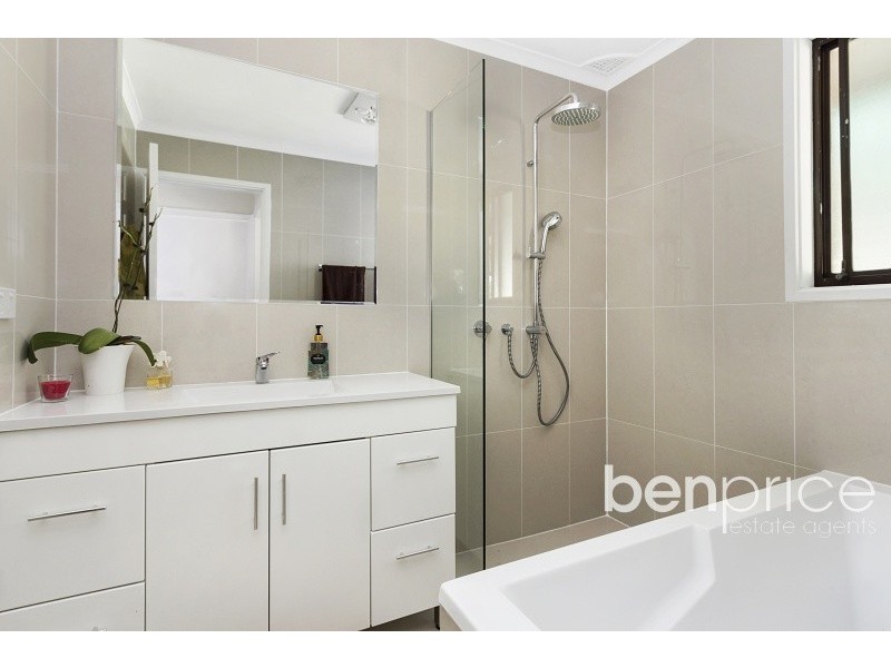 7 Napunyah Way, St Clair NSW 2759