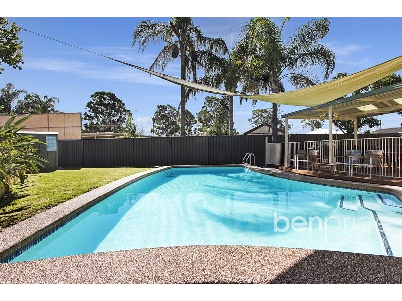 4 Werona Place, Dharruk NSW 2770