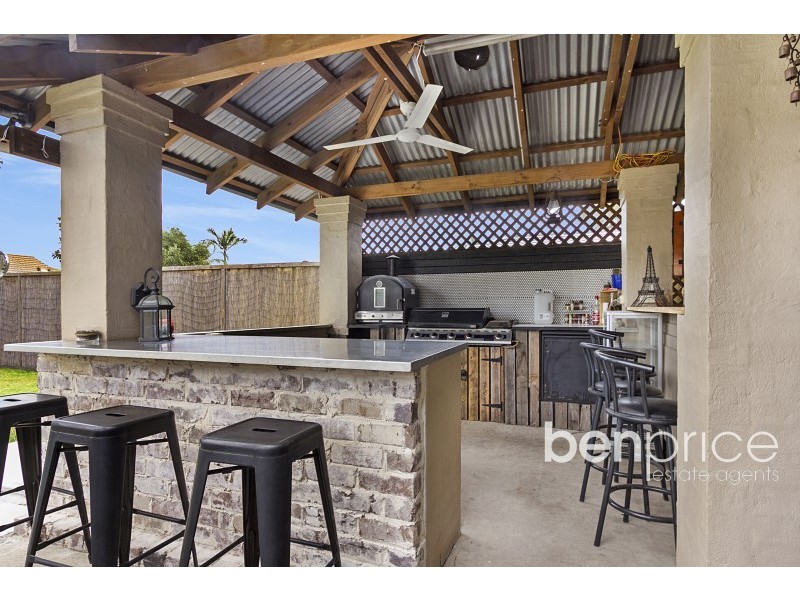 15 Avon Place, St Clair NSW 2759