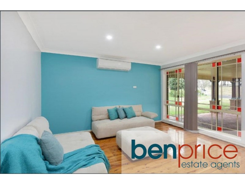 19 VALENCIA CRESCENT, Toongabbie NSW 2146