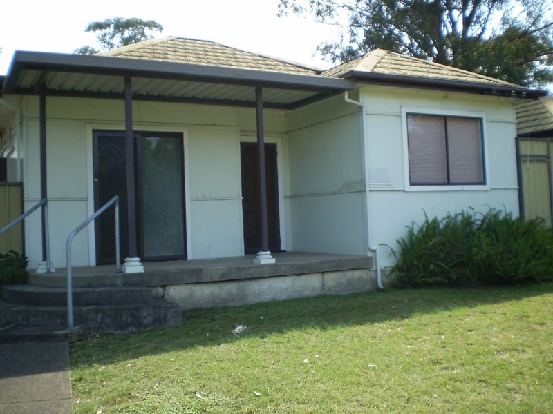 35 North Parade, Mount Druitt NSW 2770