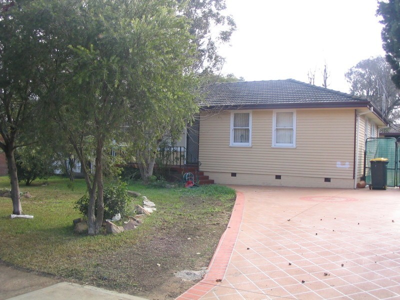 7 Banaro Street, Whalan NSW 2770