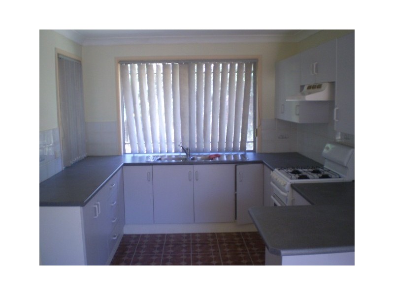 75 Amsterdam Steet, Oakhurst NSW 2761