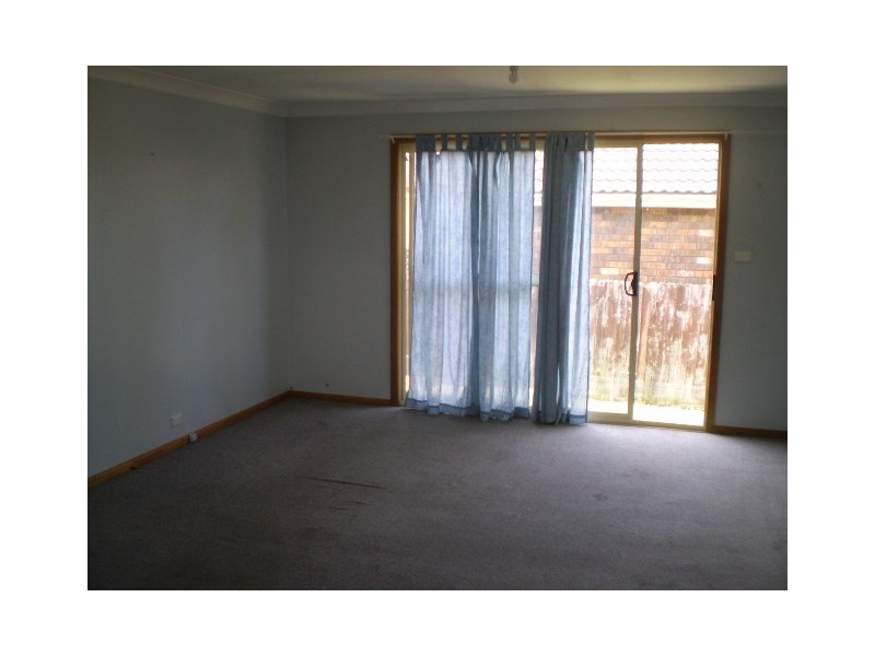 2/59 Dan Avenue, Blacktown NSW 2148