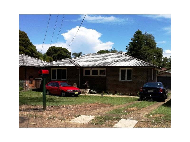 18 Marquesa Crescent, Lethbridge Park NSW 2770