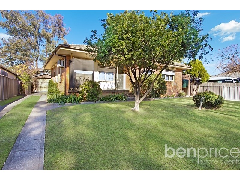 1 Neriba Crescent, Whalan NSW 2770