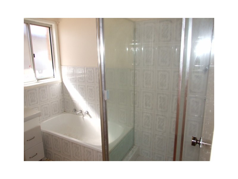 8 Roche Grove, Shalvey NSW 2770