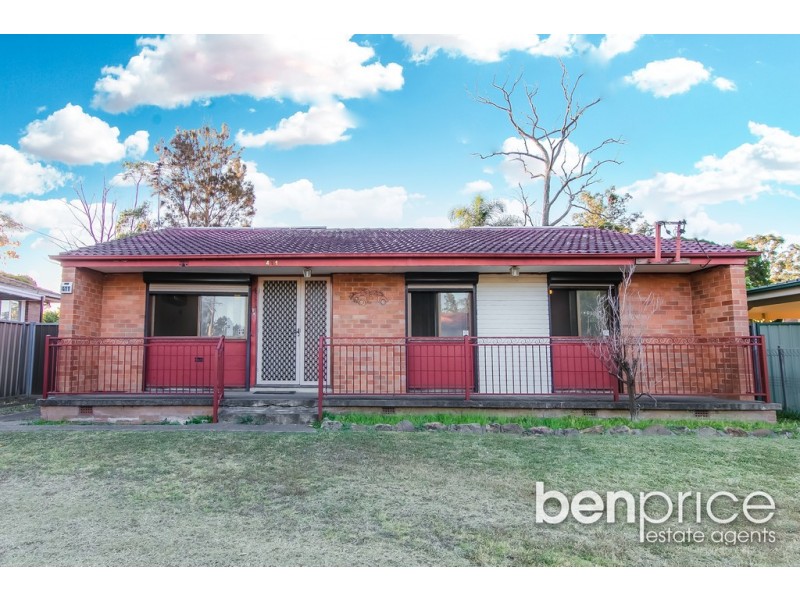411 Luxford Road, Lethbridge Park NSW 2770