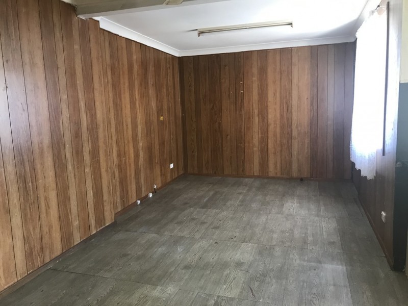 18 Marquesa Crescent, Lethbridge Park NSW 2770