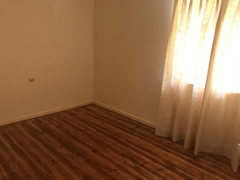 18 Marquesa Crescent, Lethbridge Park NSW 2770