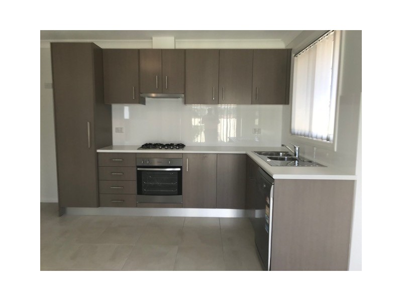 21a Nicolaidis Crescent, Rooty Hill NSW 2766