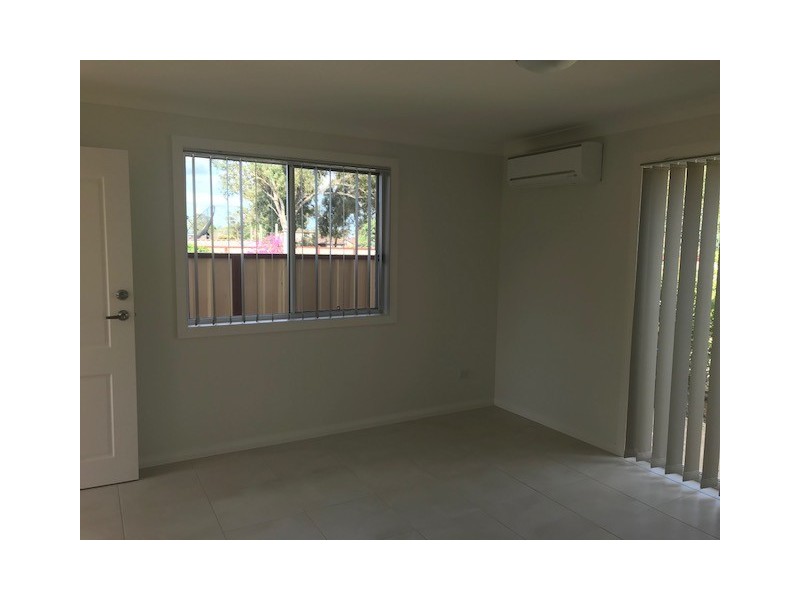 21a Nicolaidis Crescent, Rooty Hill NSW 2766