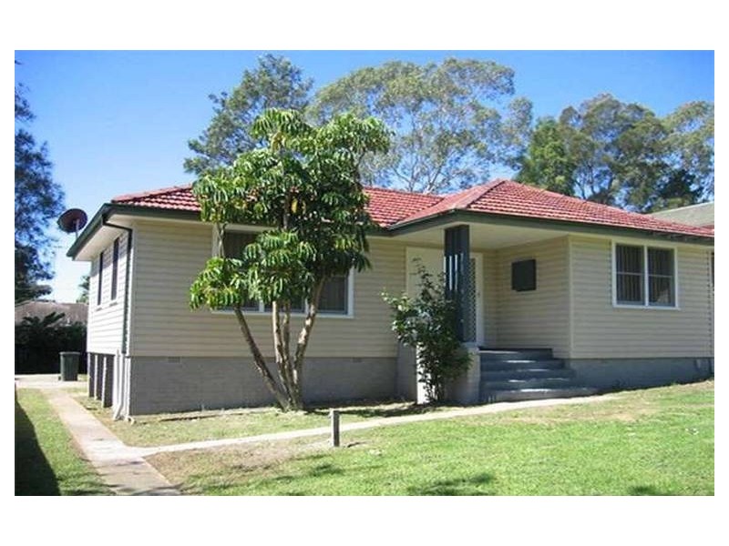 7 Magga Dan Avenue, Tregear NSW 2770