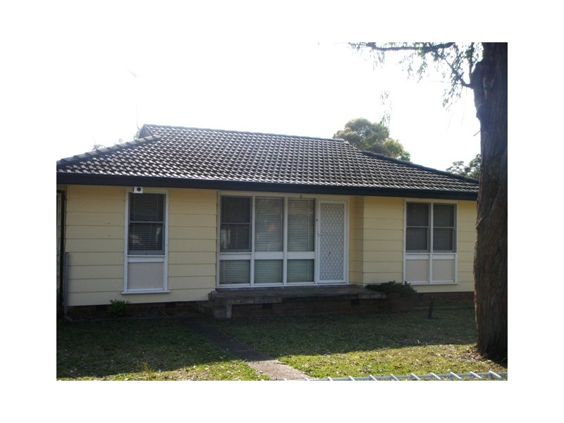 11 Cumbernauld Cres, Dharruk NSW 2770