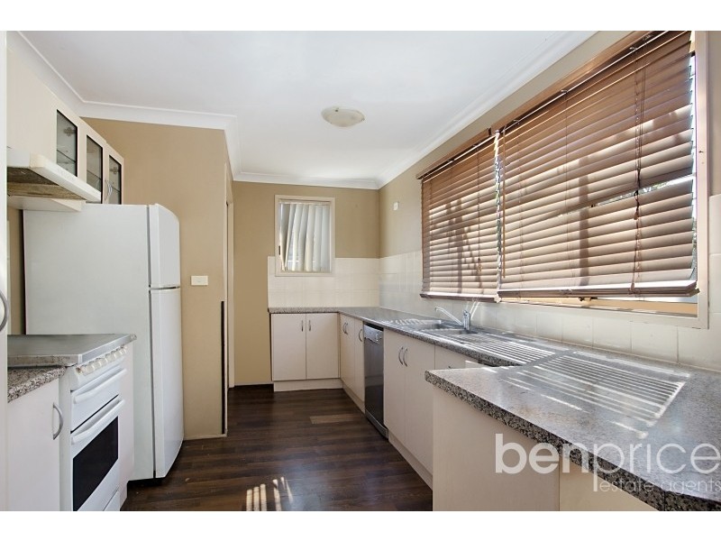 29 Doris Pl, Emerton NSW 2770
