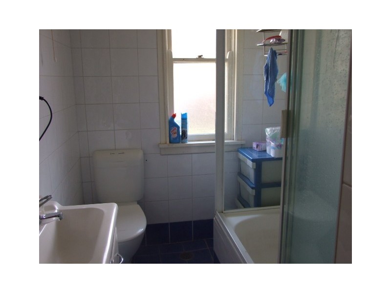 2 Waitaki Place, Lethbridge Park NSW 2770