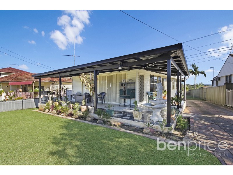28 Finisterre Avenue, Whalan NSW 2770