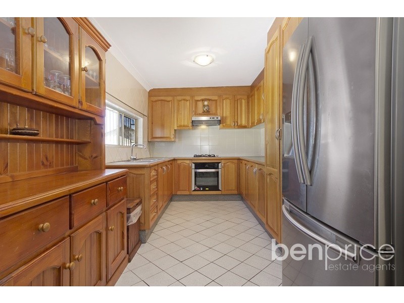 28 Finisterre Avenue, Whalan NSW 2770