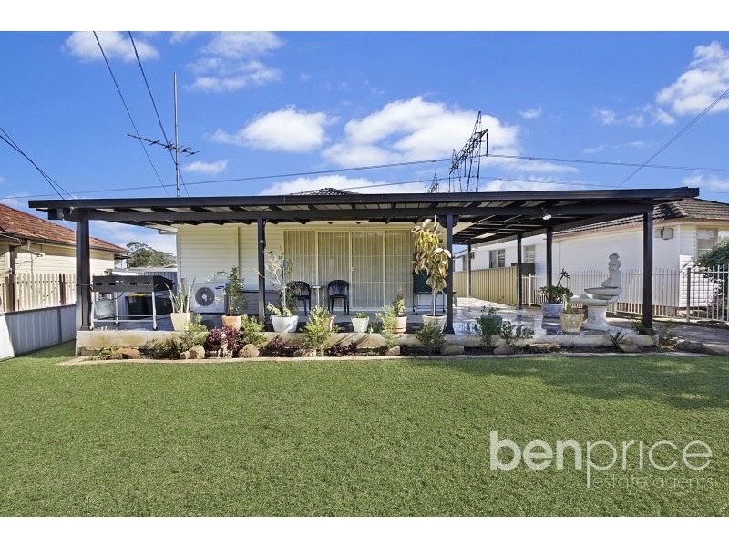 28 Finisterre Avenue, Whalan NSW 2770