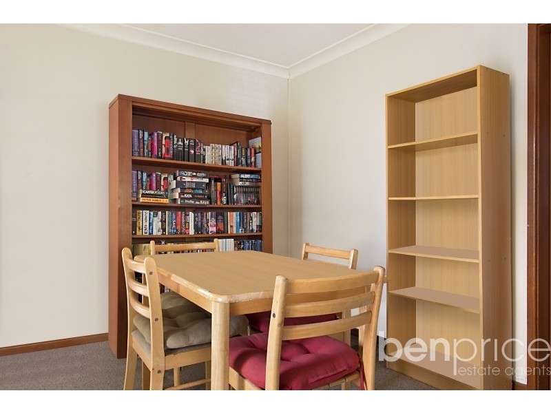 38 Parkes Cres, Blackett NSW 2770