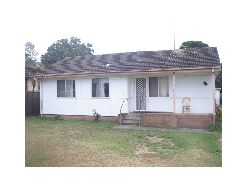 17 Oak Street, North St Marys NSW 2760
