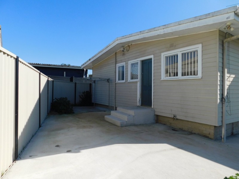 12 Webb Place, Blackett NSW 2770