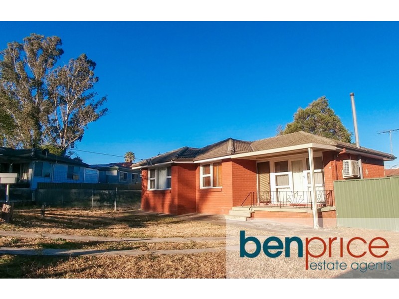 8 Chester Avenue, Cambridge Park NSW 2747