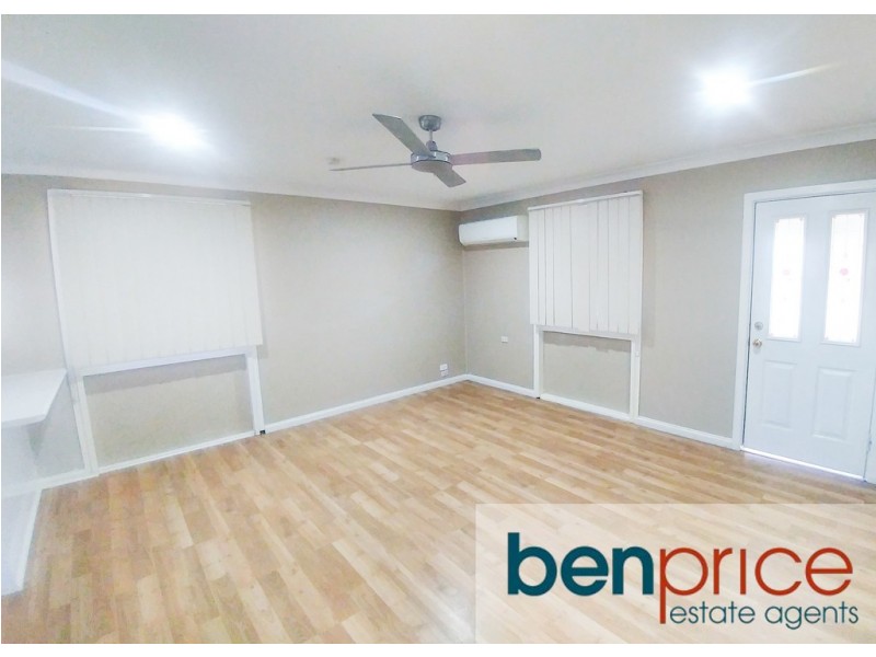 8 Pinang Place, Whalan NSW 2770