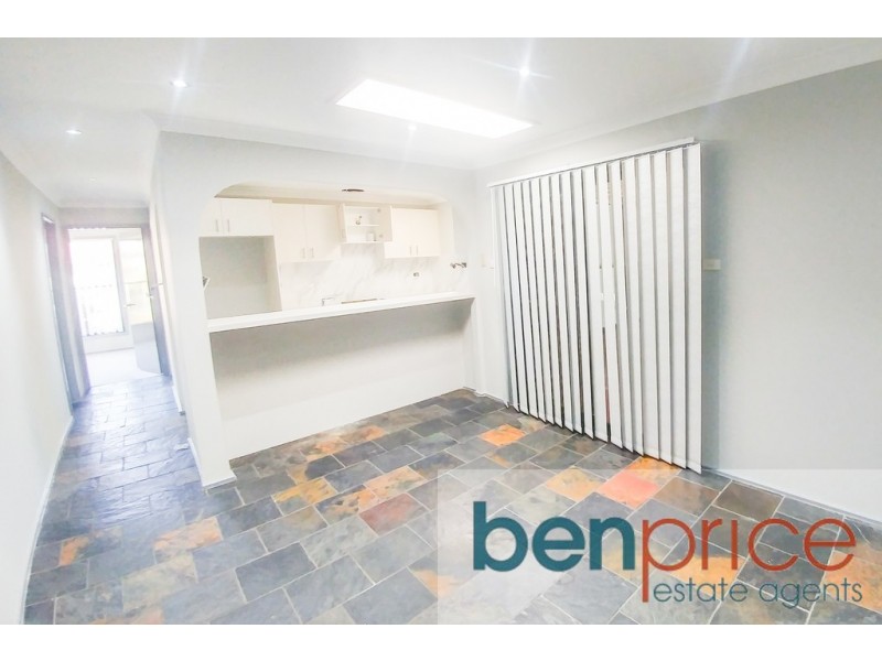 10 Hibiscus Court, St Clair NSW 2759