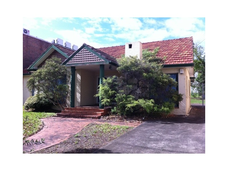 14 Henry Street, Penrith NSW 2750