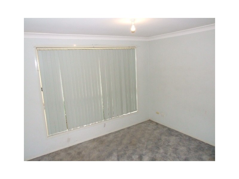 38 Kenneth Cres, Dean Park NSW 2761