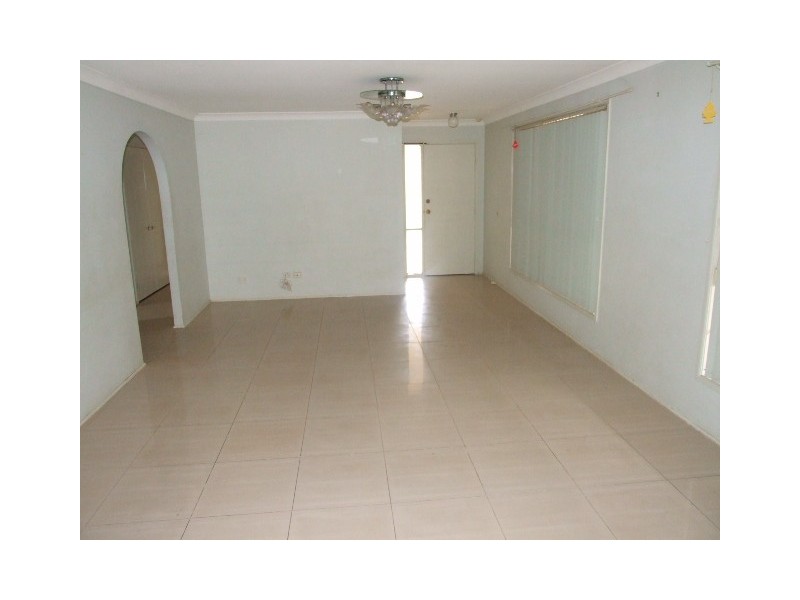 38 Kenneth Cres, Dean Park NSW 2761