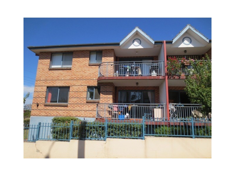 1/10-12 Hassall Street, Westmead NSW 2145