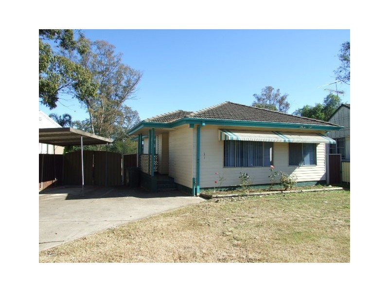 6 Talmiro Street, Whalan NSW 2770