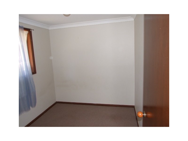 3 Amazon Place, St Clair NSW 2759