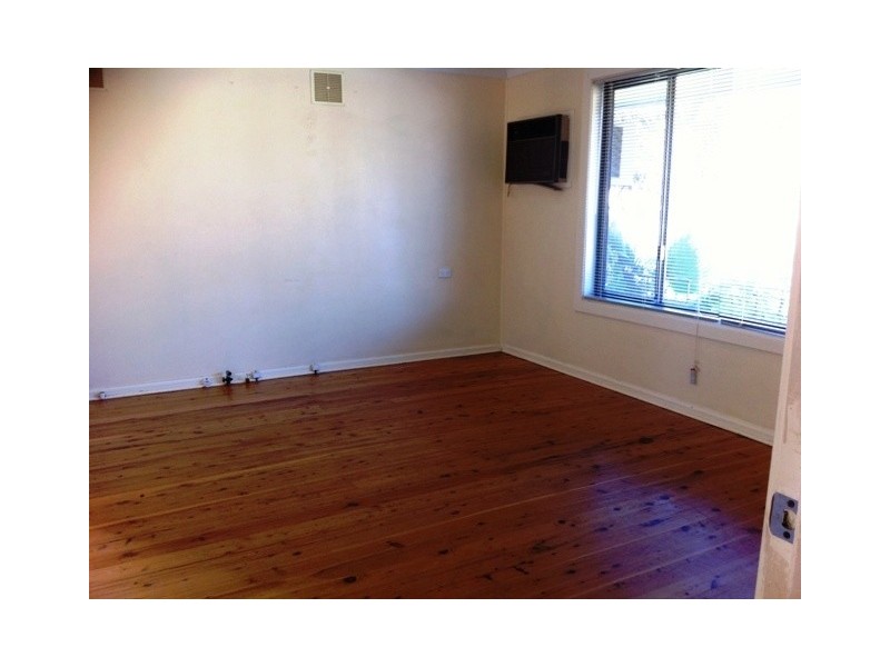 38 Waikanda Avenue, Whalan NSW 2770