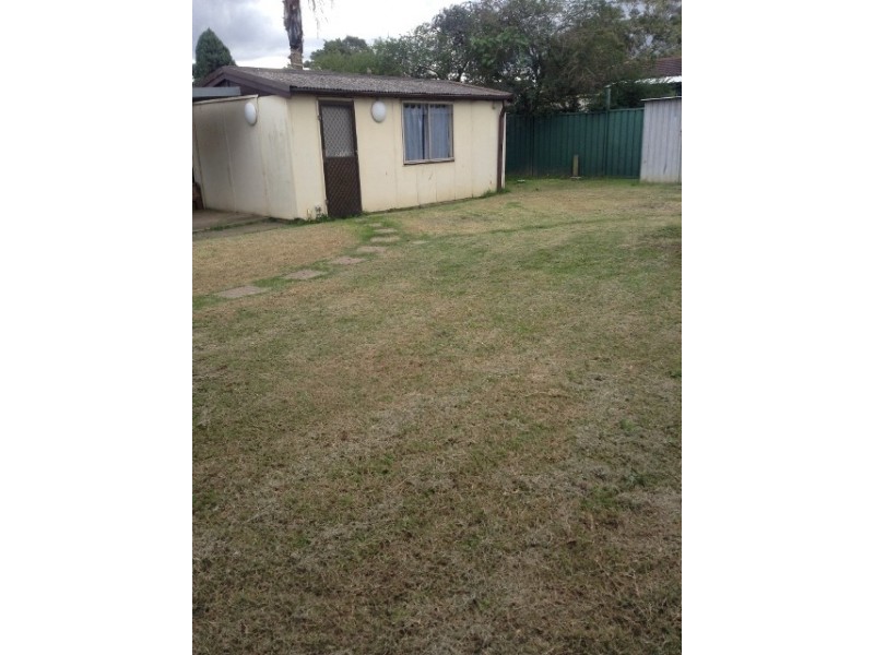 38 Waikanda Avenue, Whalan NSW 2770