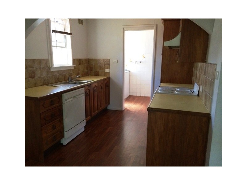 32 Tasman Ave, Lethbridge Park NSW 2770