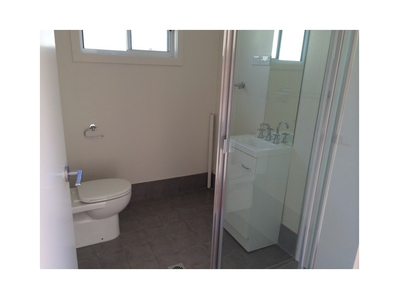 32a Tasman Ave, Lethbridge Park NSW 2770