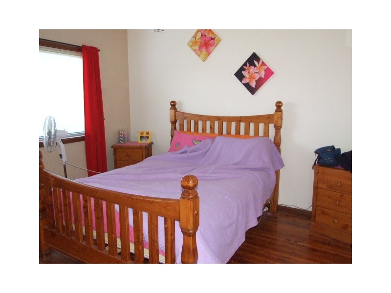 44 Dorothy Cres, Colyton NSW 2760