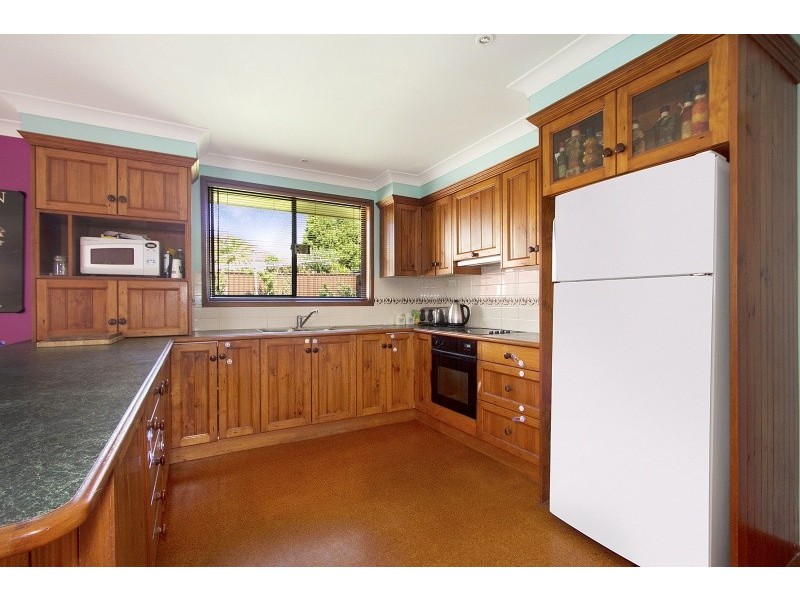 14 Charmer Cres, Minchinbury NSW 2770