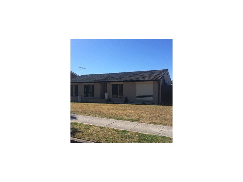 5 Oag Crescent, Kingswood NSW 2747