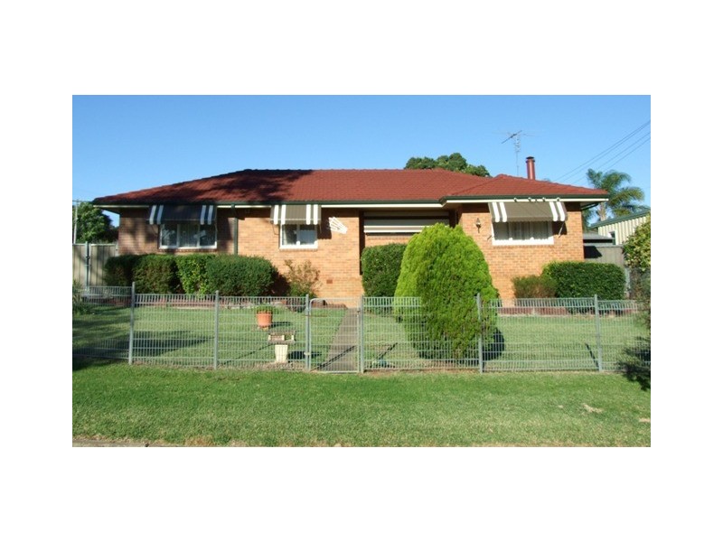 6 Nimrod Pl, Tregear NSW 2770