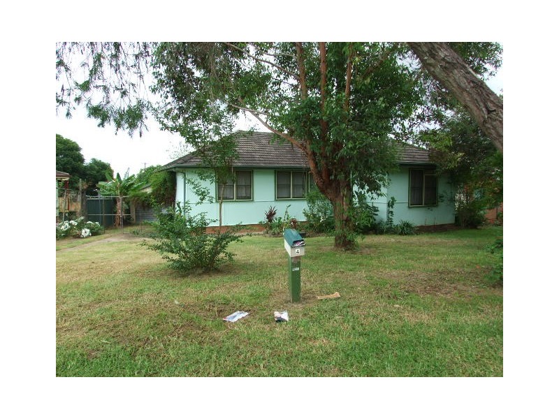 4 Biman Place, Whalan NSW 2770