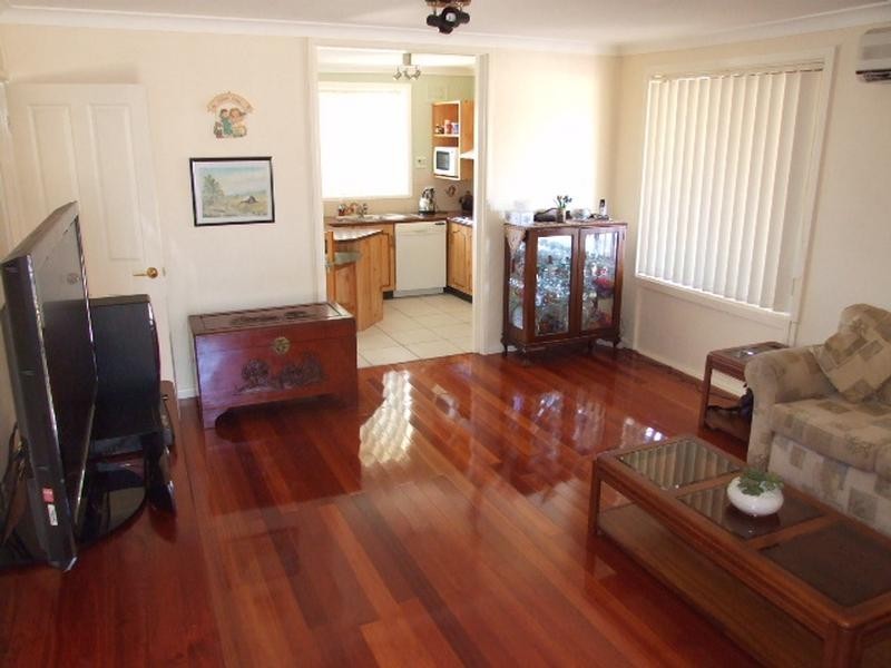 77 Stuart Road, Dharruk NSW 2770
