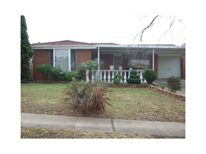 4  Waring Crescent, Plumpton NSW 2761